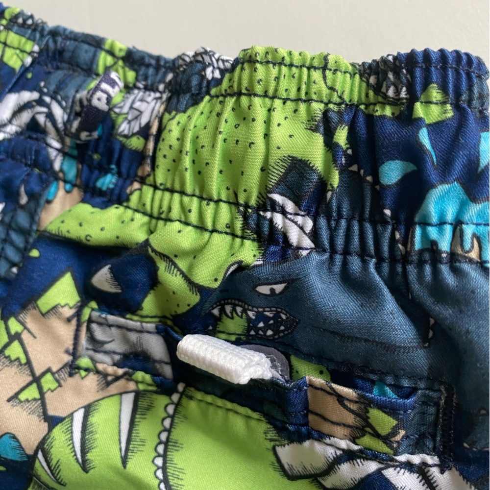 1989 Place Neon Green Dinosaur Lightweight Swim Trunks 6-9 Months - Picture 8 of 10